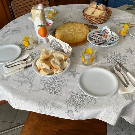 Bed & Breakfast G&d *